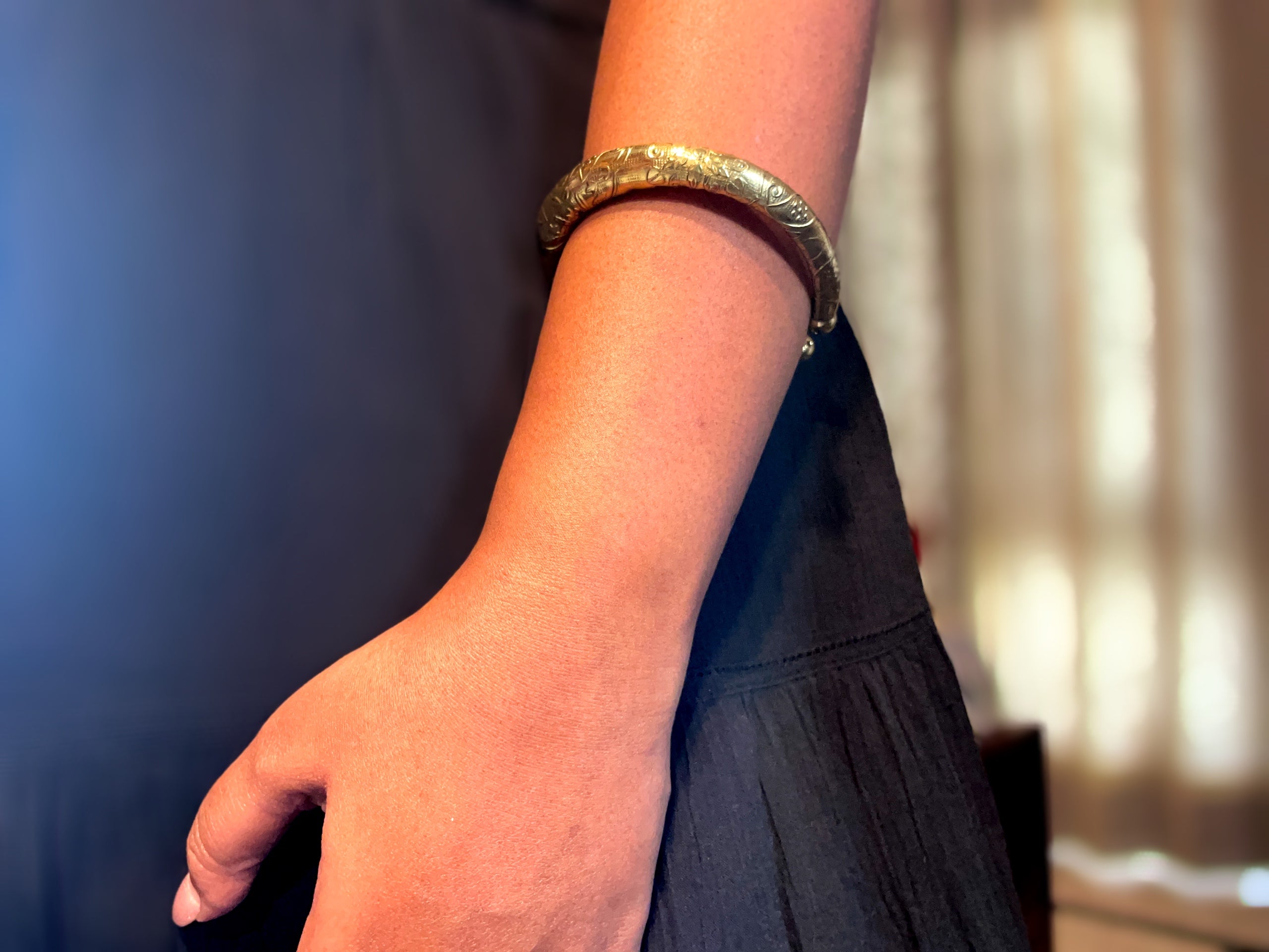 Tarini Chitai Embossed Brass Kada