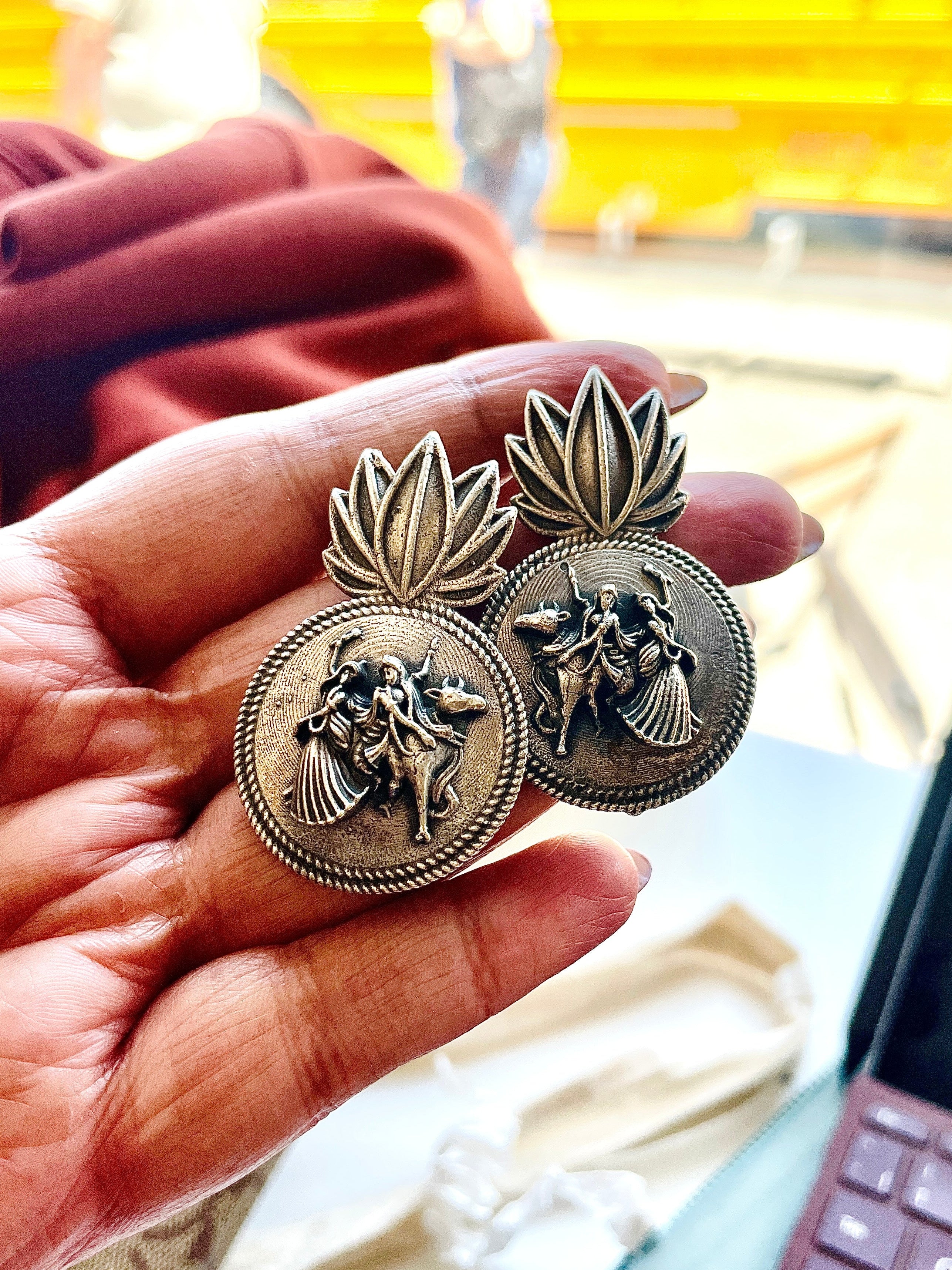 Oxidised Lotushead Dancing Couple Earrings