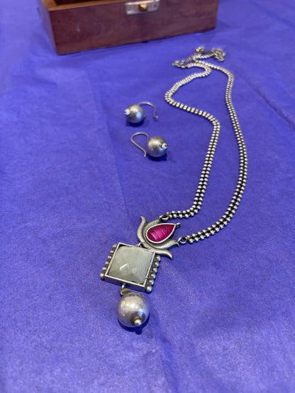 Dual Lotus Drop Necklace Set