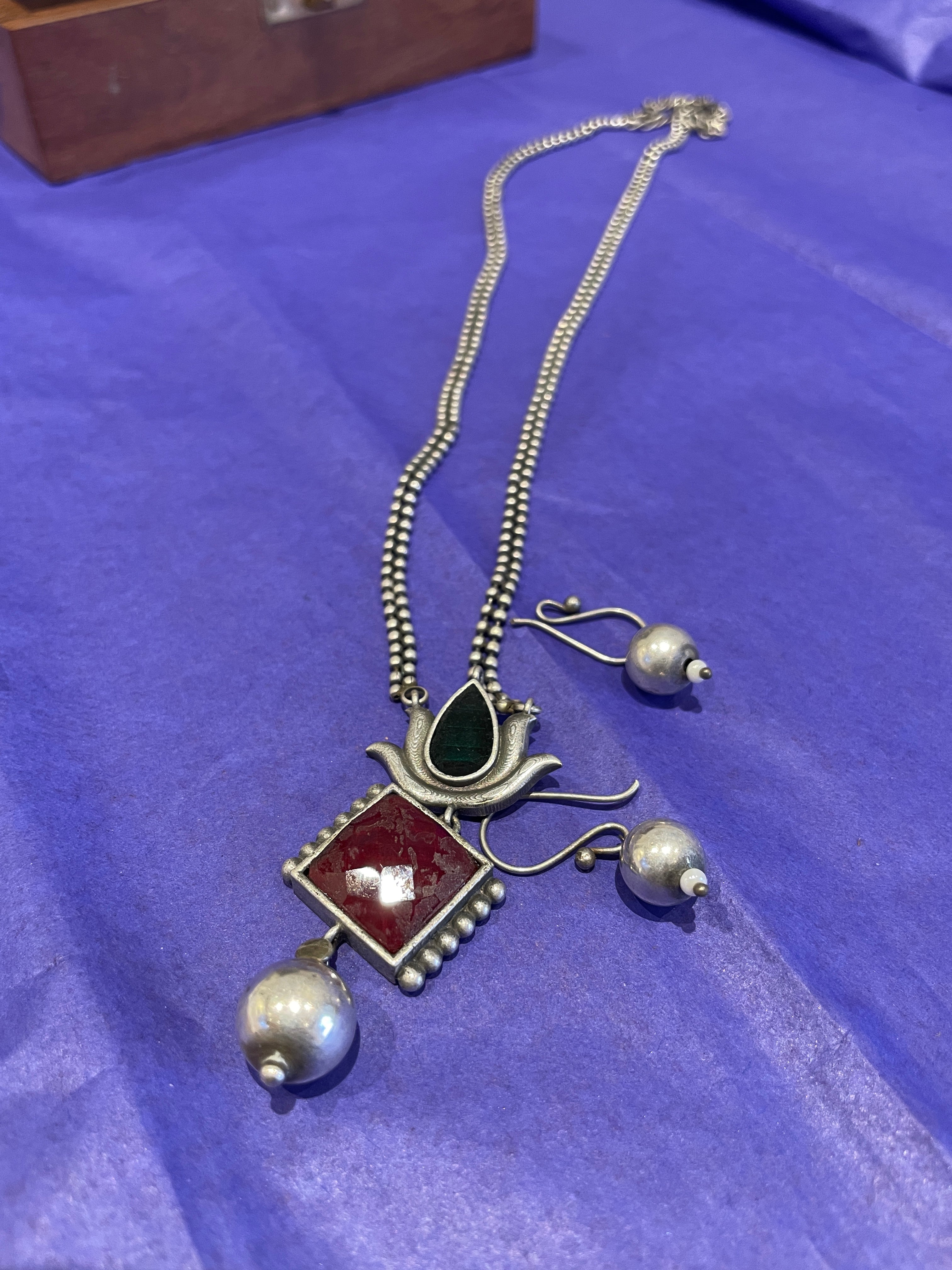 Dual Lotus Drop Necklace Set