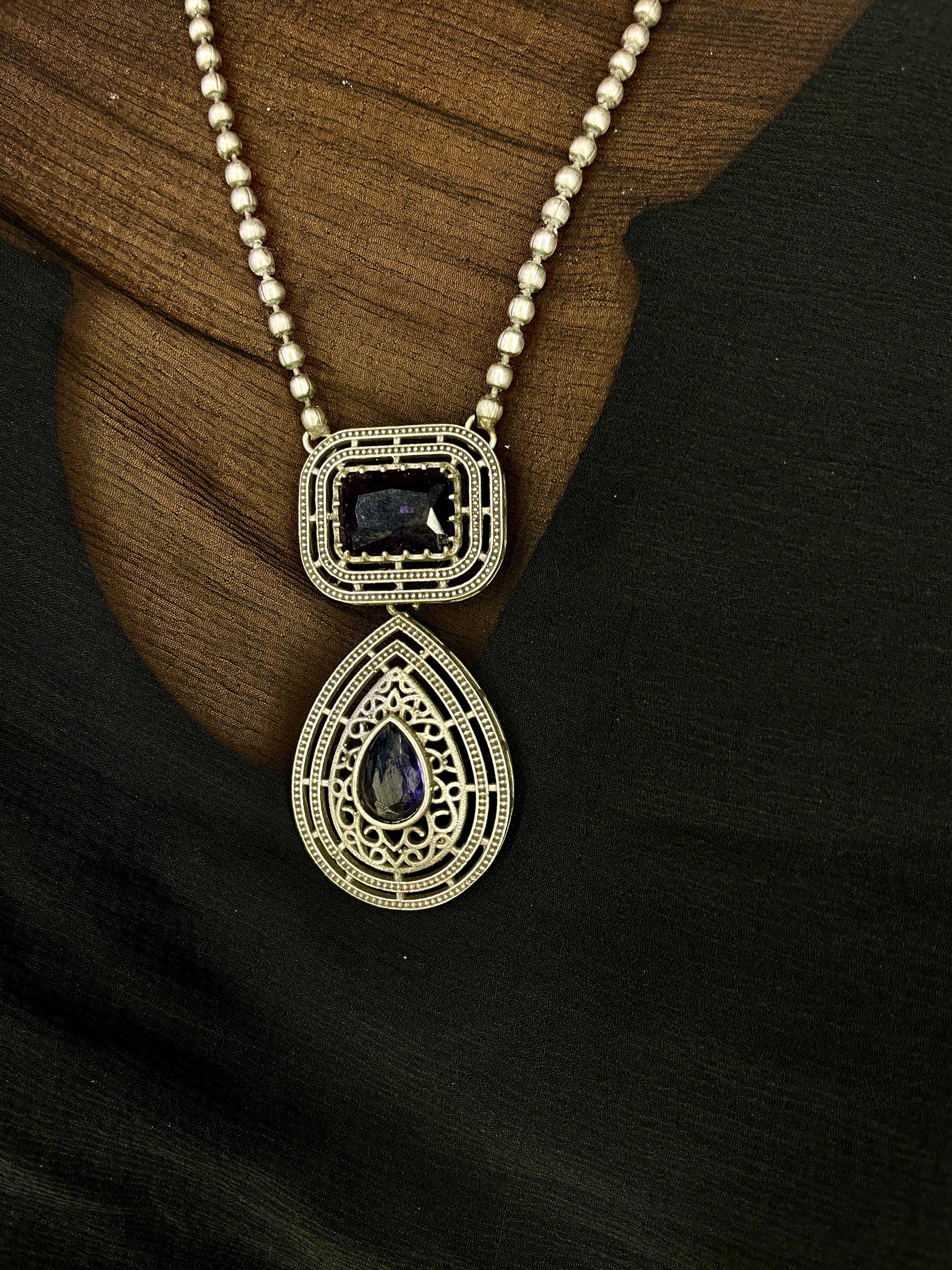 Gayatri Teardrop Pendant Necklace Set - Royal Purple