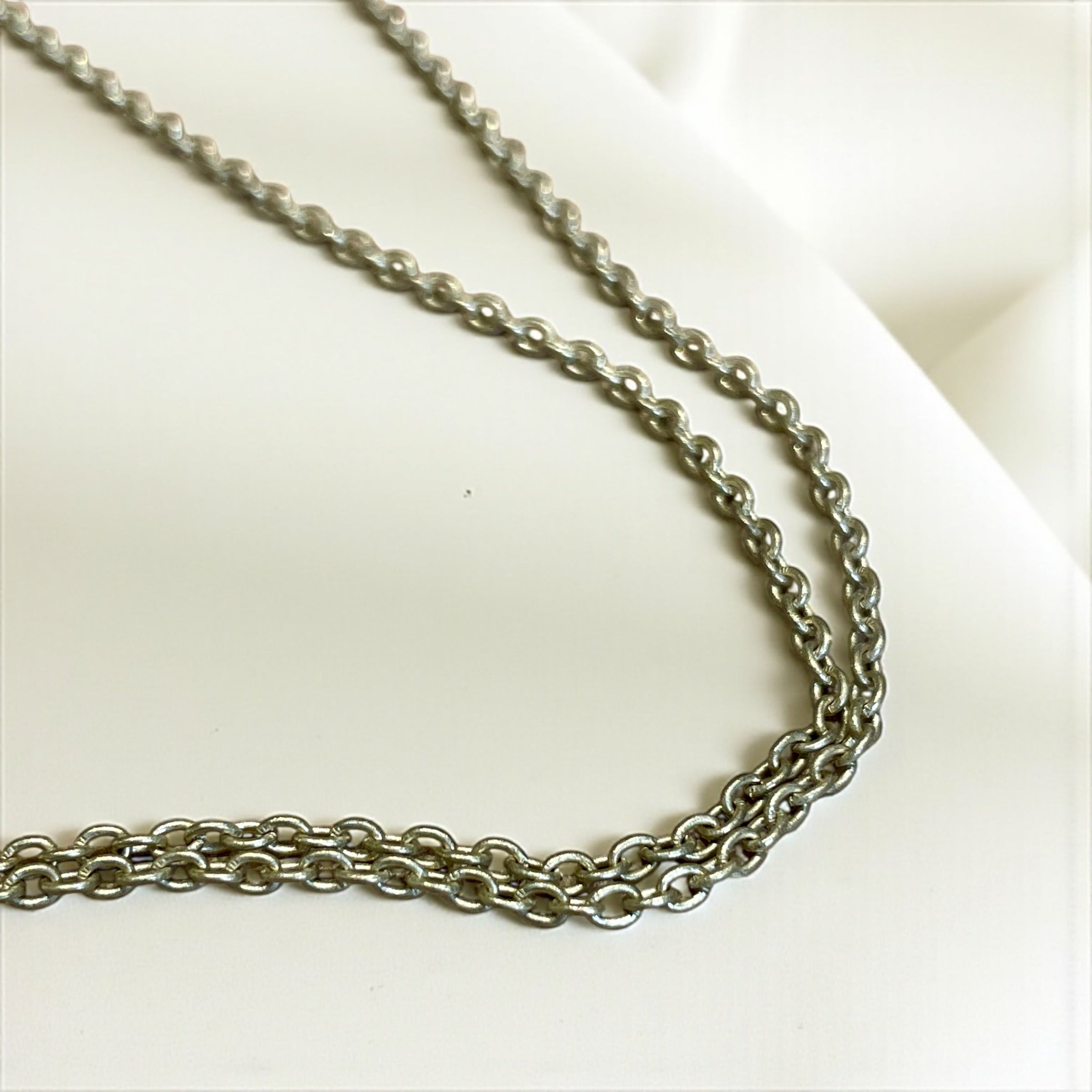Aashiya Pendant Set